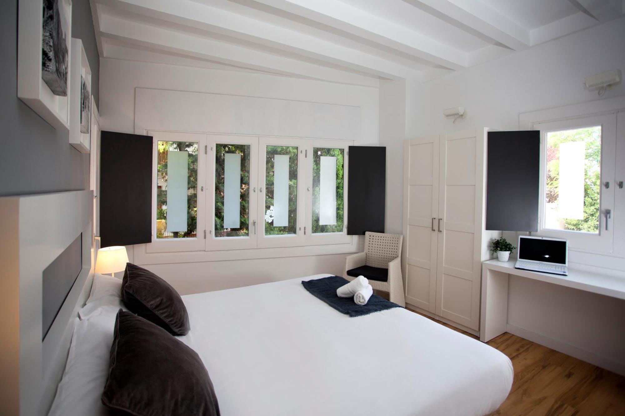 Hotel Sitges Rooms Homestay