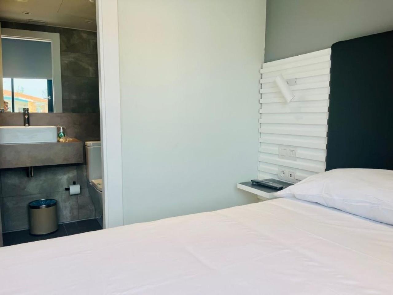 Privatunterkunft Chill Bar&rooms Sitges
